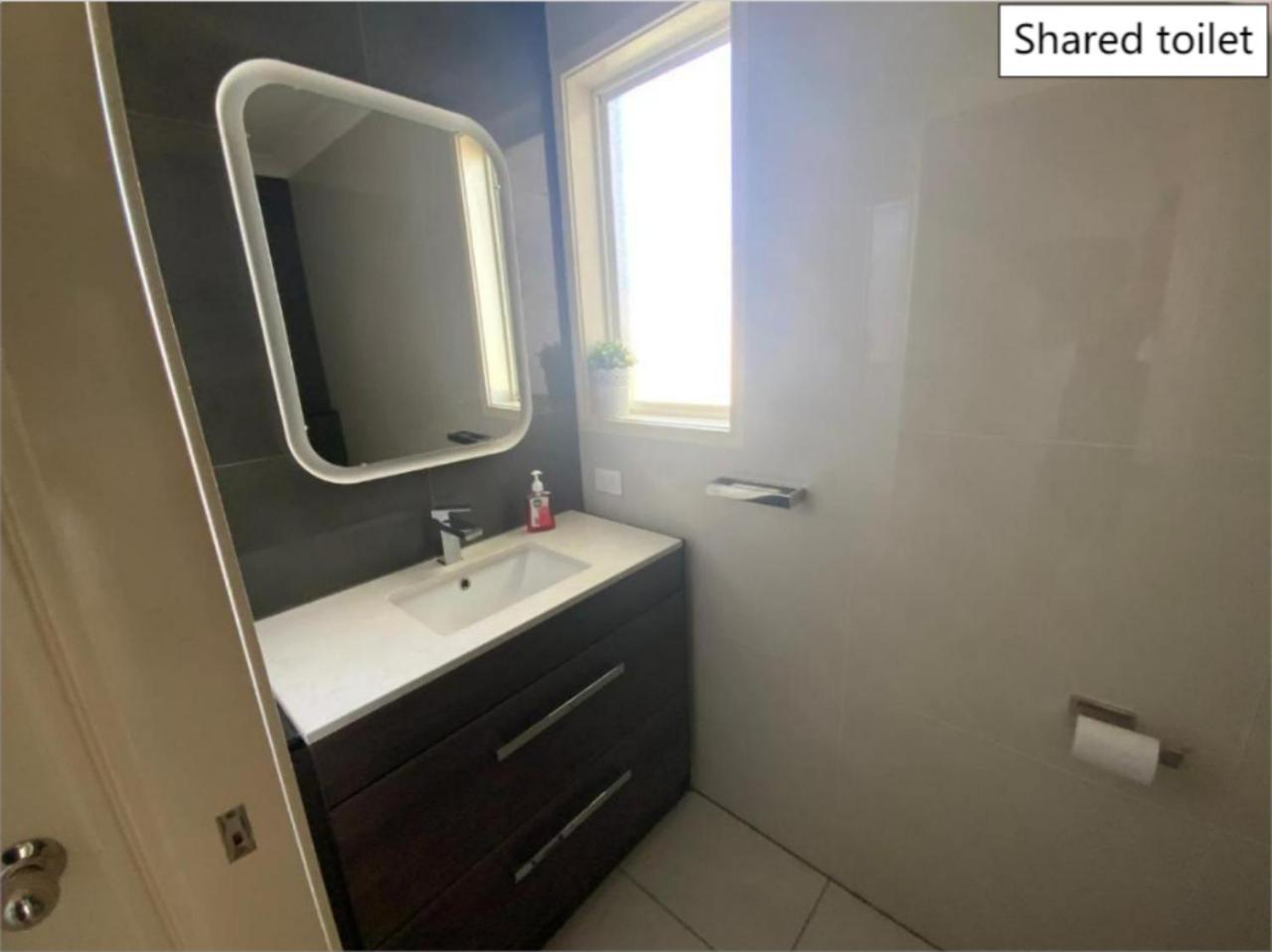 Shared House With Other Guests Near Shopping Center And Theme Parks Apartamento Gold Coast Exterior foto